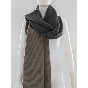14th & Union Oversized Reversible Scarf
